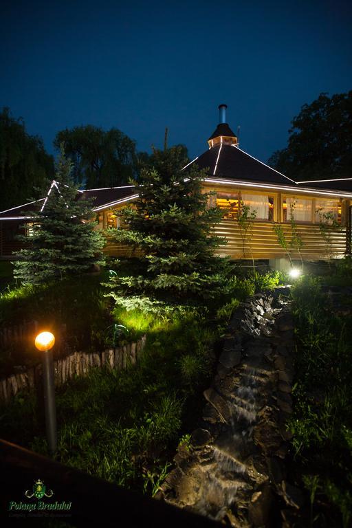 Poiana Bradului Villa Tohatin Bagian luar foto